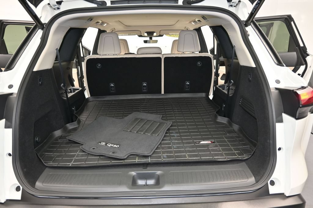 Used 2024 INFINITI QX60 Pure FWD image 11