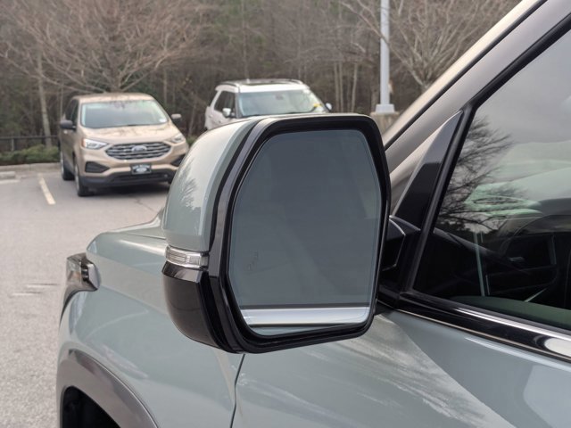 Used 2025 Toyota Tundra Limited image 13