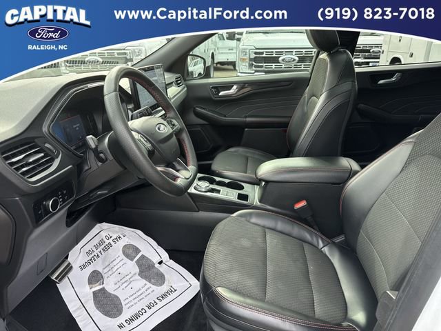 Certified 2023 Ford Escape ST-Line w/ Tech Pack #1 image 17