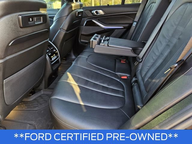 Used 2020 BMW X5 M50i image 18