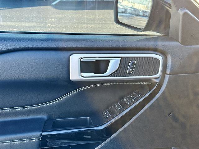 Certified 2023 Ford Explorer ST image 15