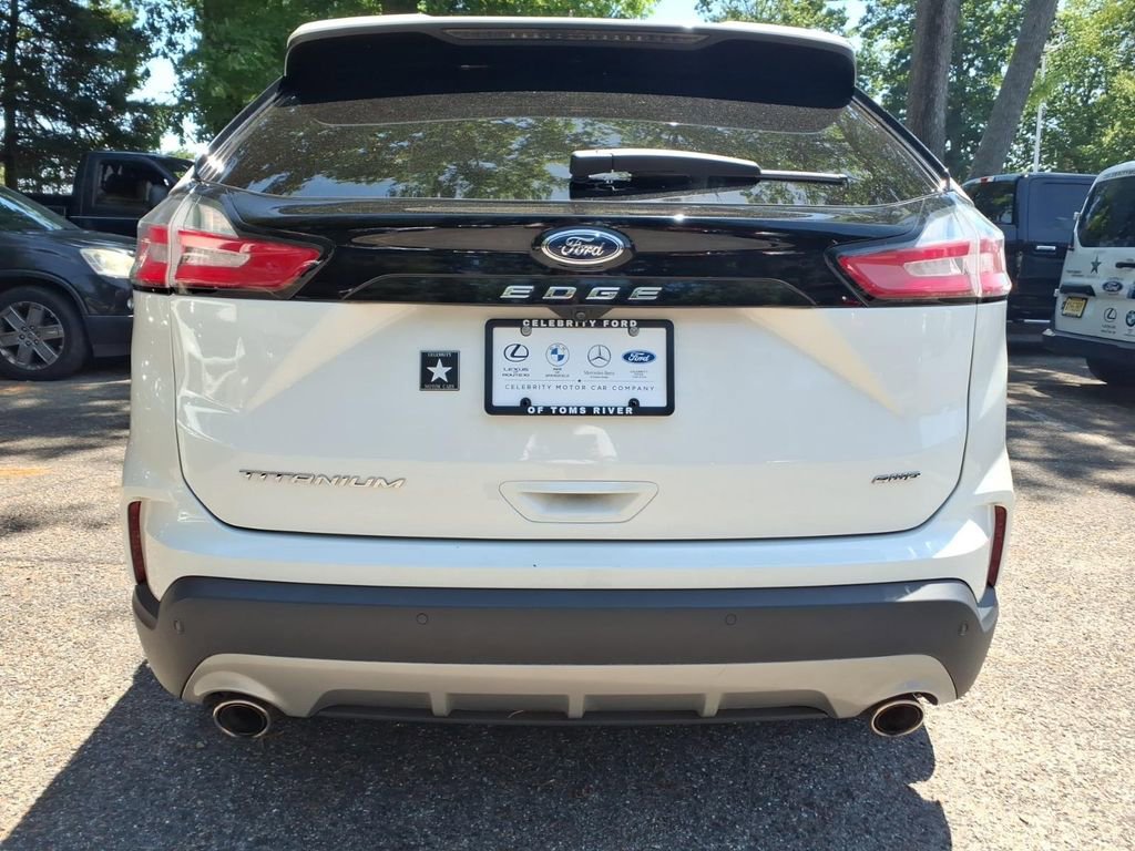 Certified 2023 Ford Edge Titanium AWD/4WD image 3