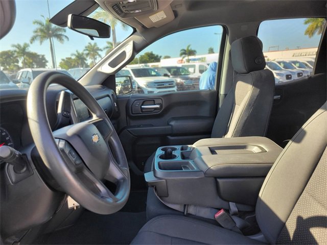 Used 2020 Chevrolet Silverado 1500 Custom w/ Custom Value Package image 18