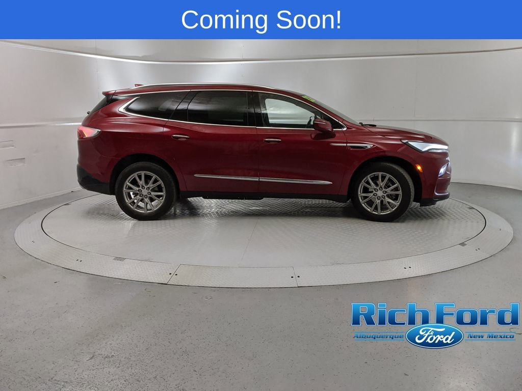 Used 2022 Buick Enclave Essence w/ Experience Buick Package image 5