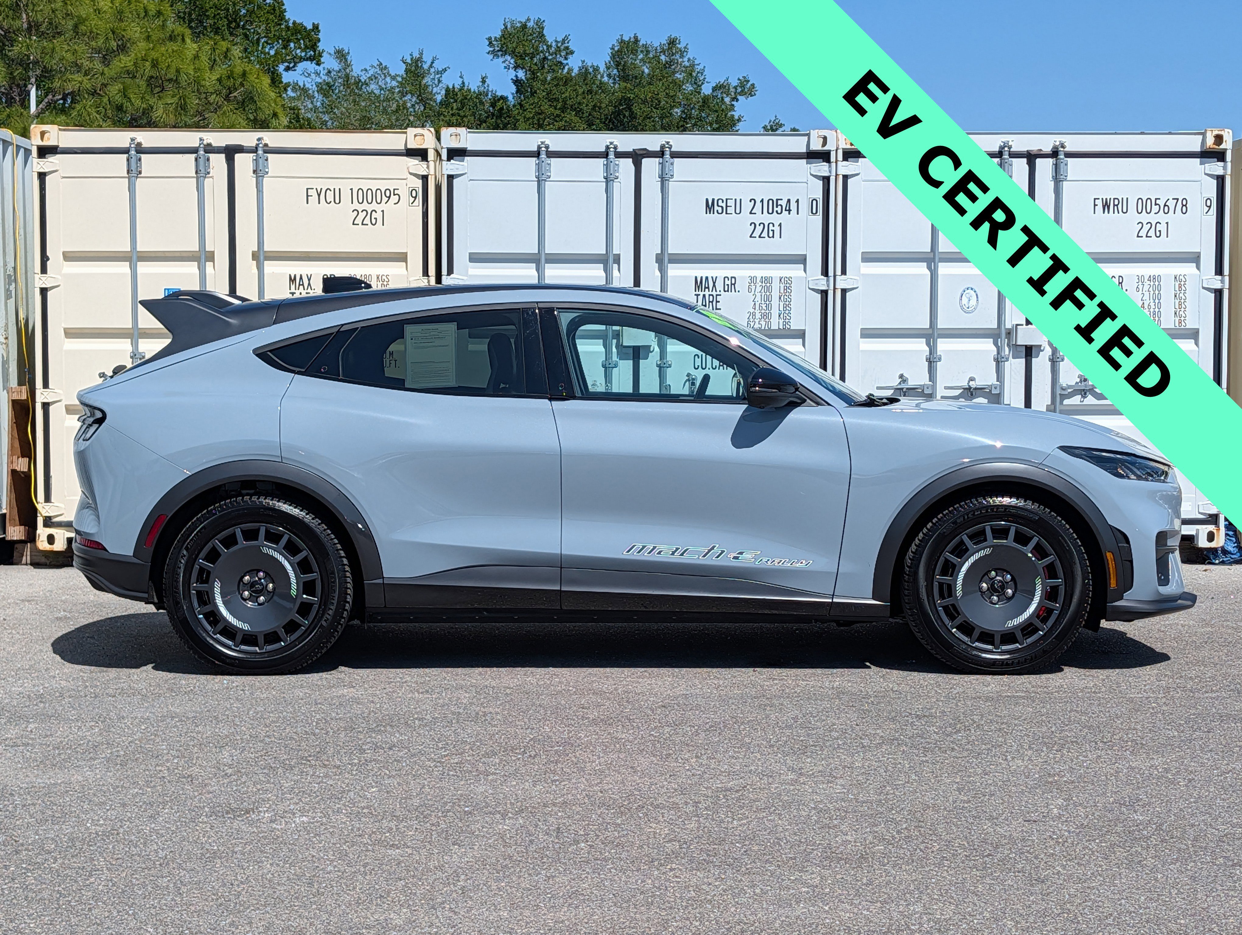 Certified 2025 Ford Mustang Mach-E GT AWD/4WD video 3