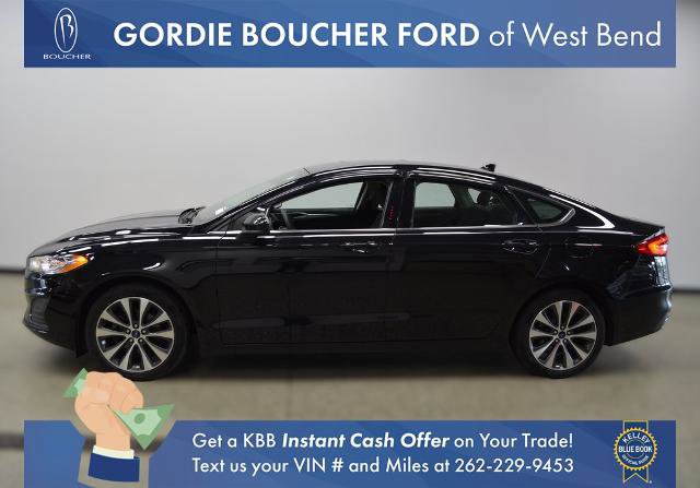 Certified 2019 Ford Fusion SE image 2