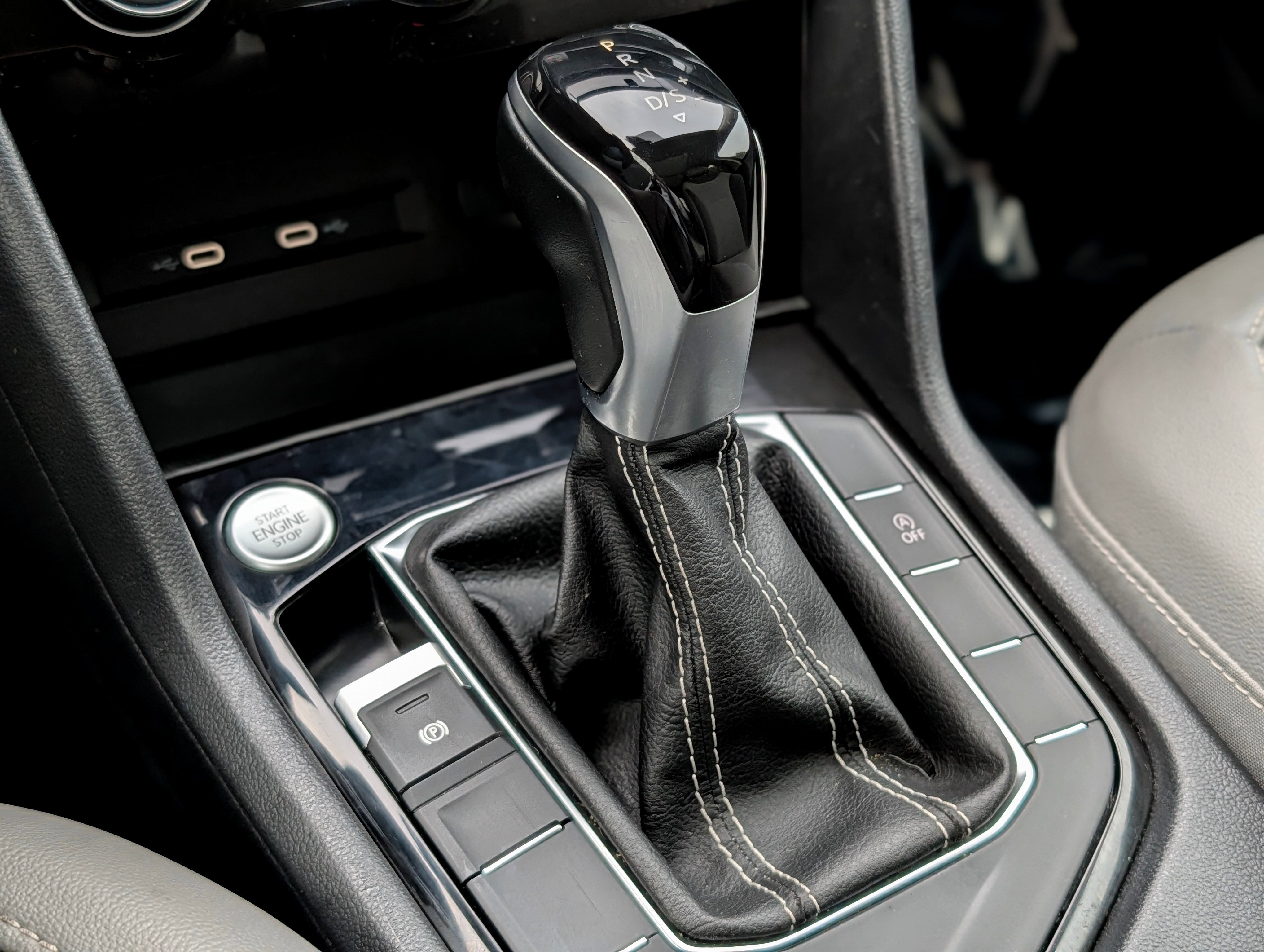 Used 2023 Volkswagen Taos SE image 17