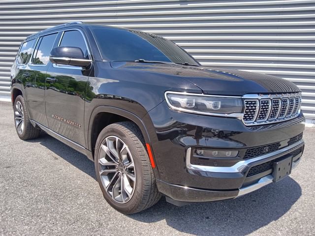 Used 2022 Jeep Grand Wagoneer Series III w/ Rear Seat Video Group 1 AWD/4WD image 1
