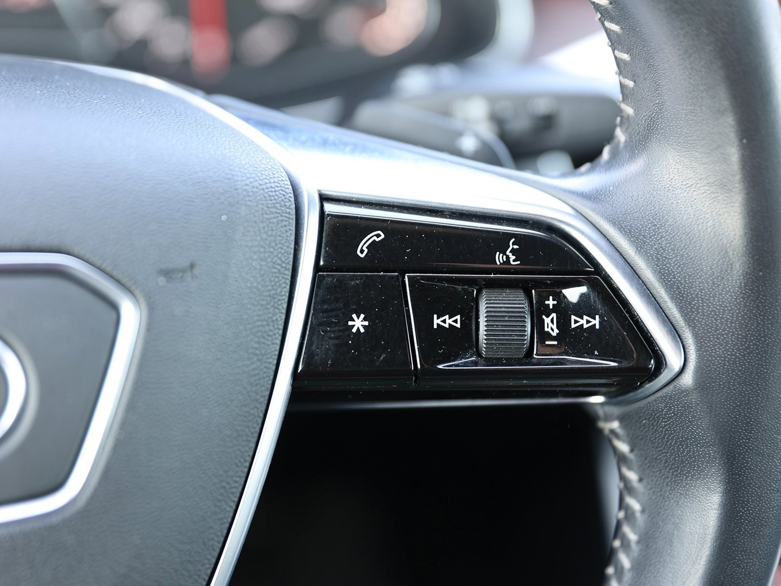 Used 2020 Audi A6 2.0T Premium w/ Sport Package image 39