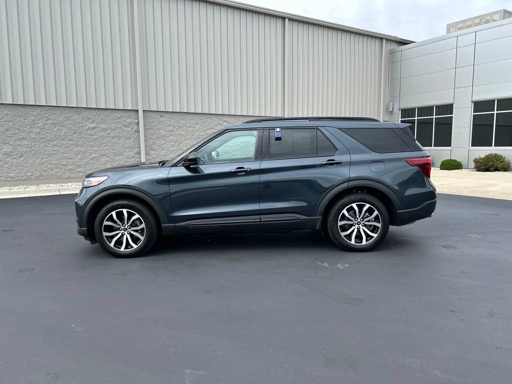 Certified 2023 Ford Explorer ST-Line w/ Class IV Trailer Tow Package AWD/4WD image 9