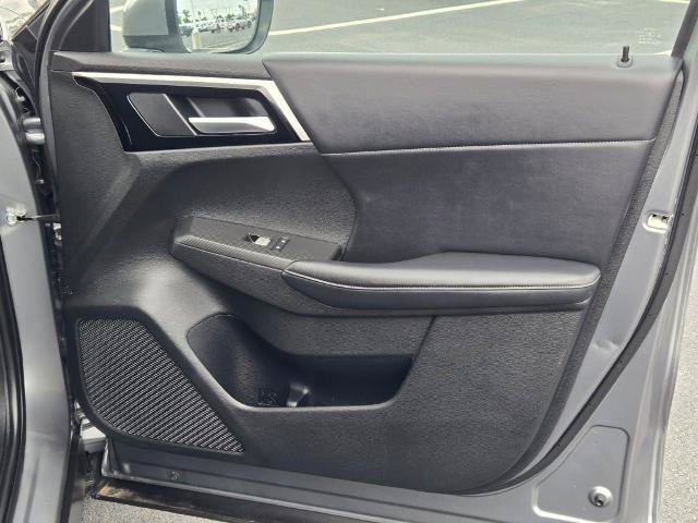 Used 2024 Mitsubishi Outlander SE FWD image 4