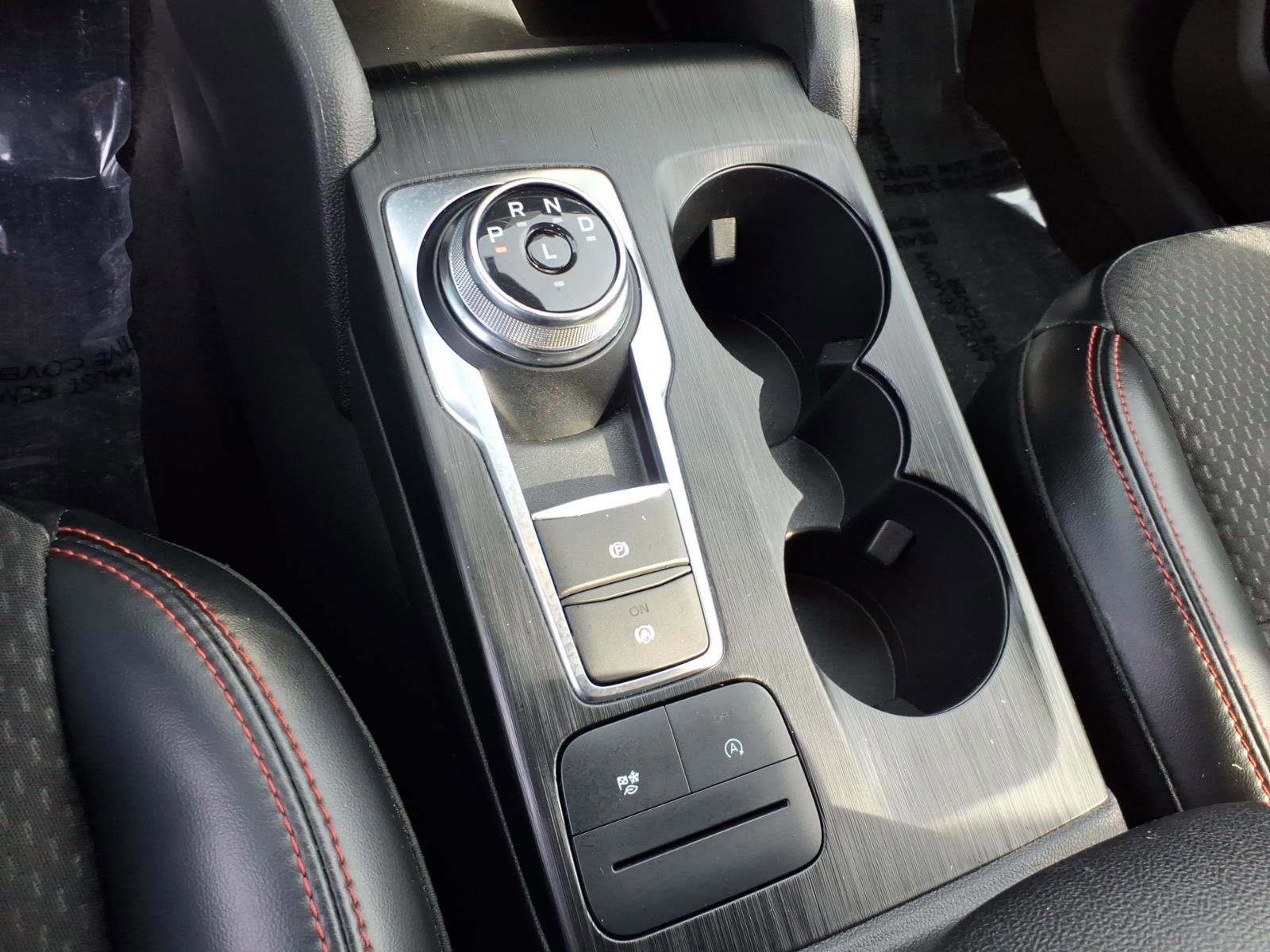 Certified 2024 Ford Escape ST-Line w/ Cold Weather Package image 20