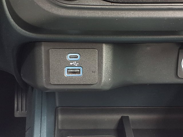 Certified 2024 Ford Maverick XL FWD image 10