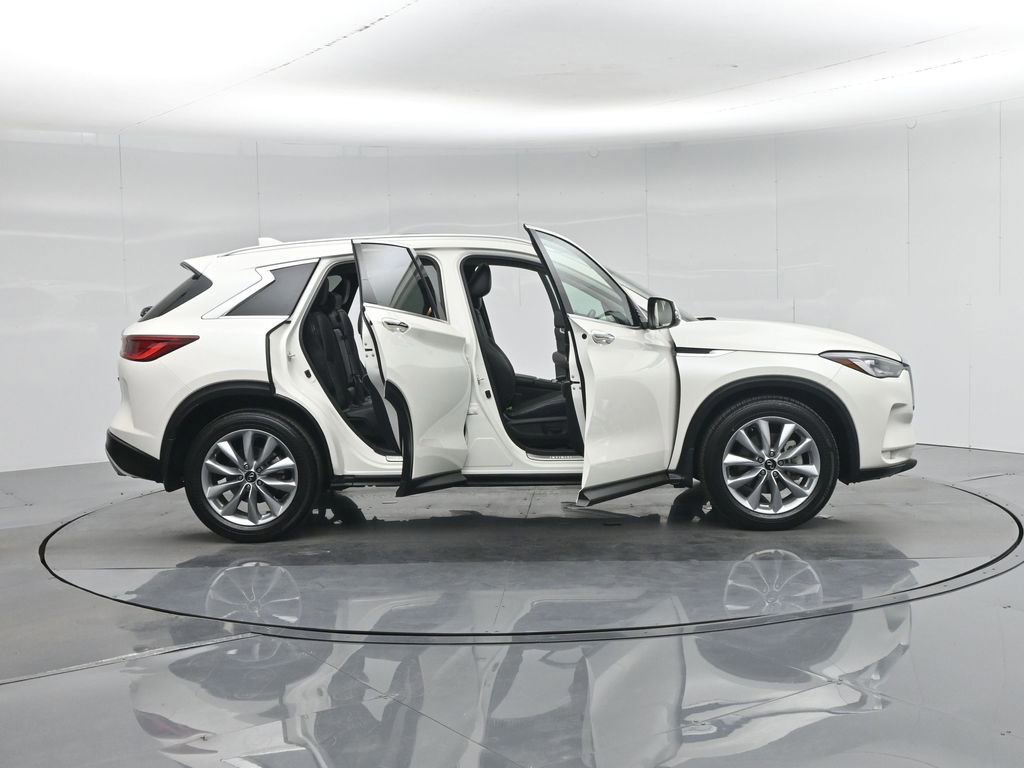 Used 2022 INFINITI QX50 Luxe image 34