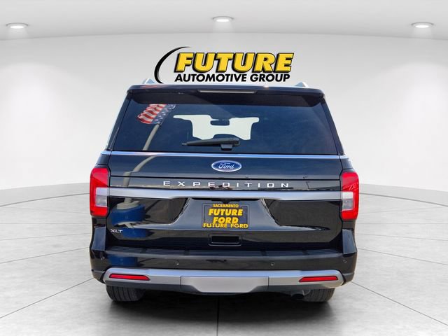 Certified 2022 Ford Expedition XLT image 4
