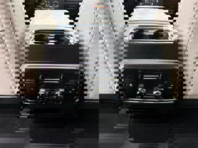 Certified 2019 Ford Expedition Platinum image 10