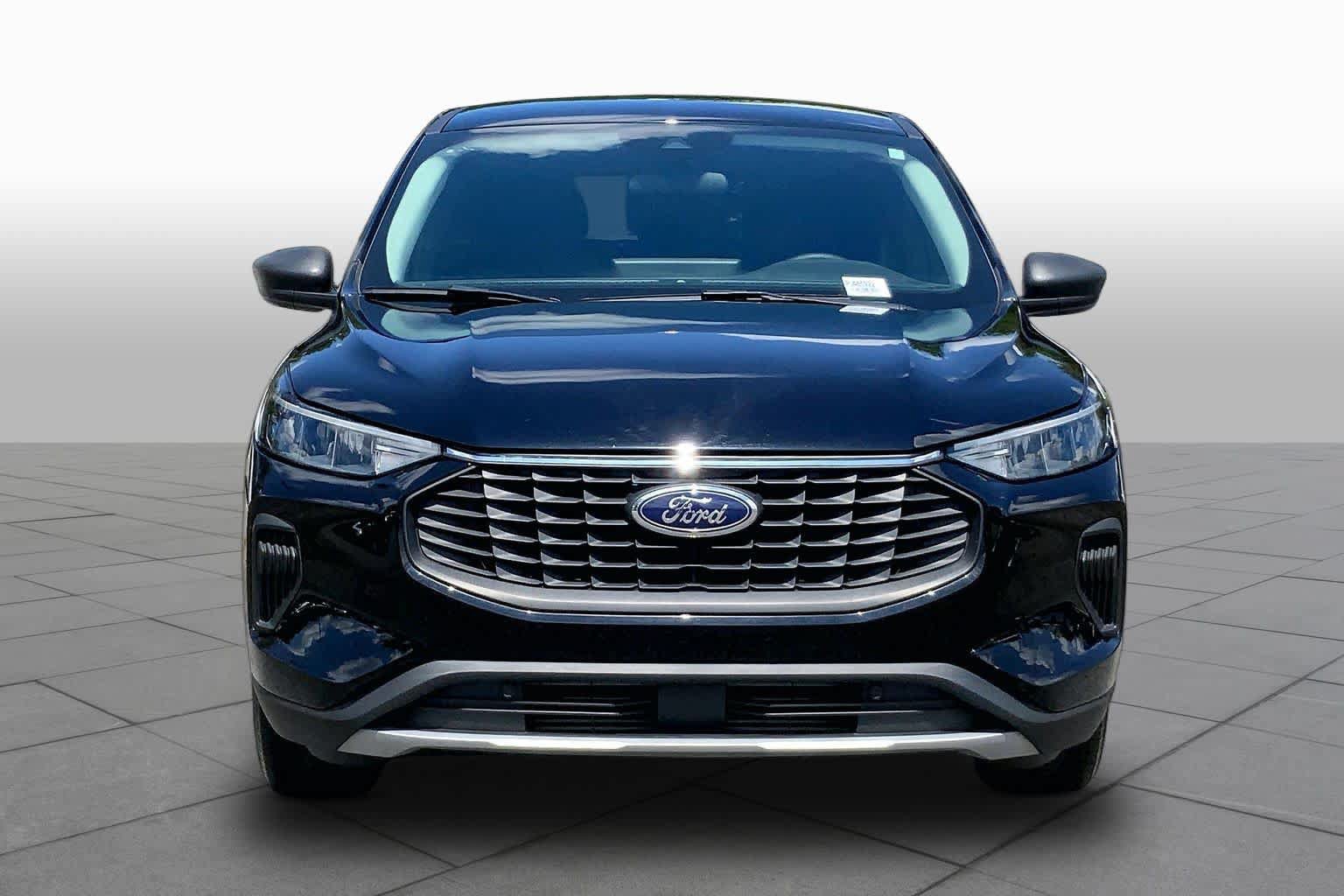 Certified 2023 Ford Escape Active w/ Tech Pack #1 FWD image 4