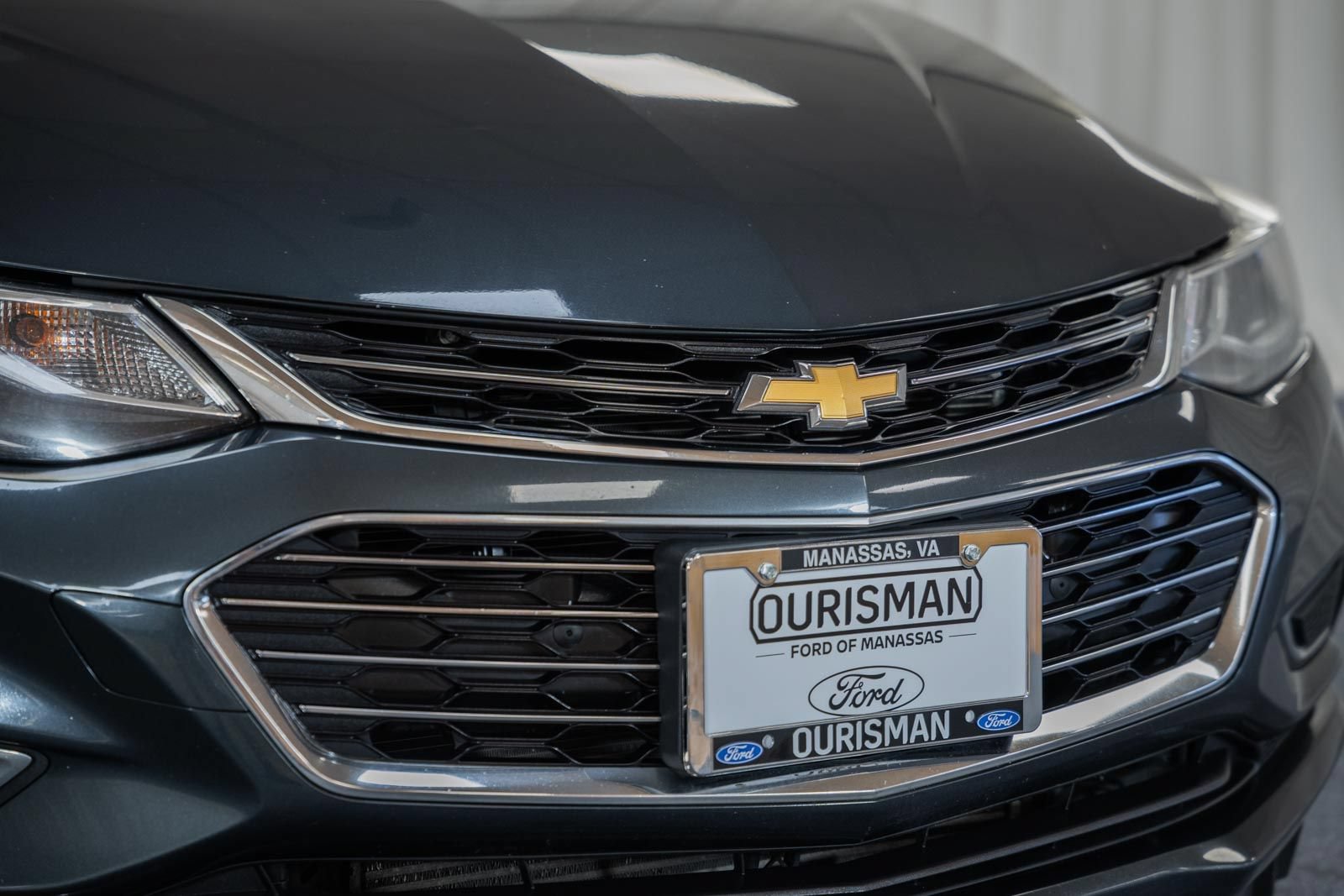 Used 2018 Chevrolet Cruze Premier FWD image 10