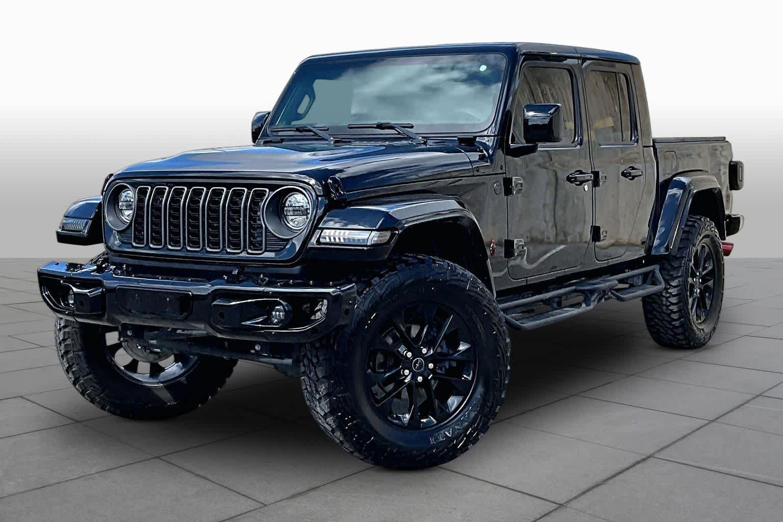 Used 2024 Jeep Gladiator Sport AWD/4WD image 36