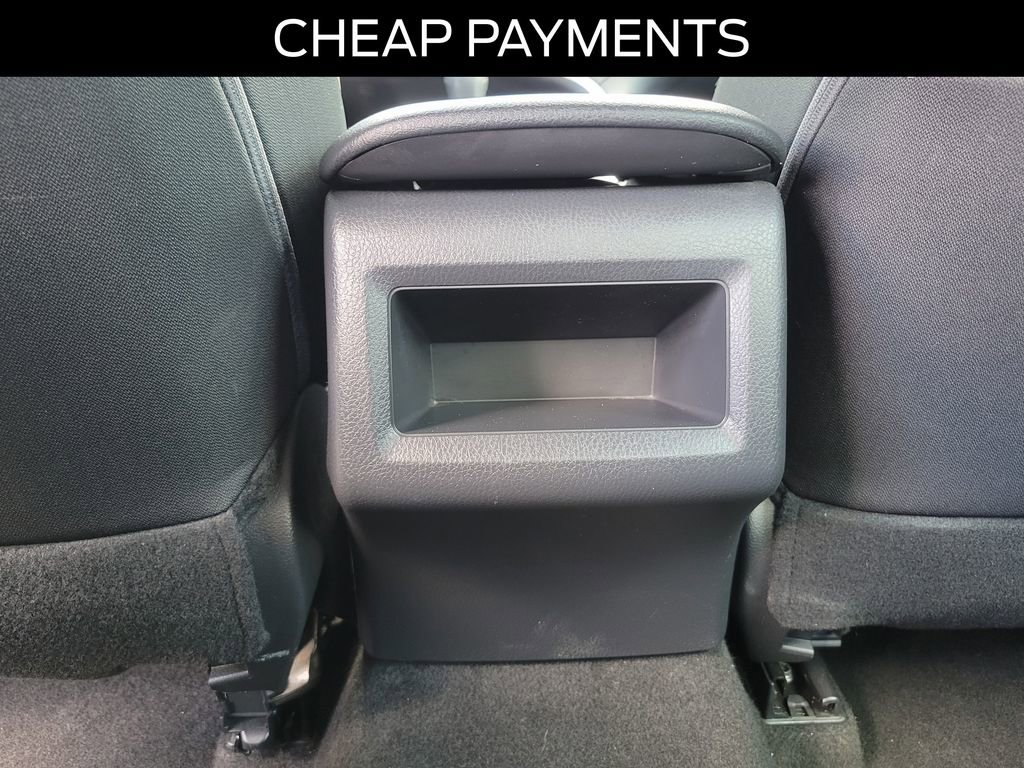 Used 2020 Toyota Camry LE FWD image 9