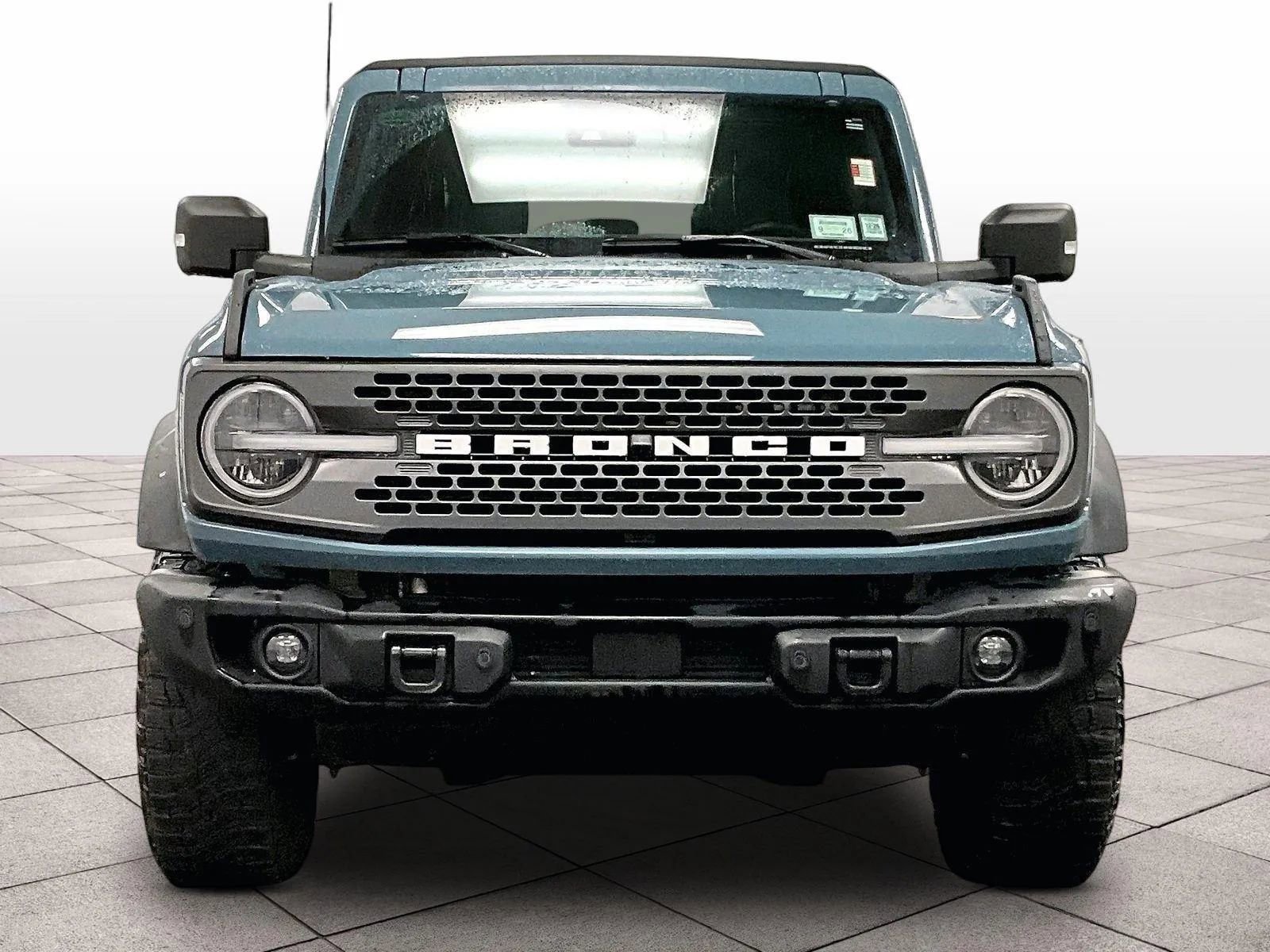 Certified 2022 Ford Bronco Badlands AWD/4WD image 3