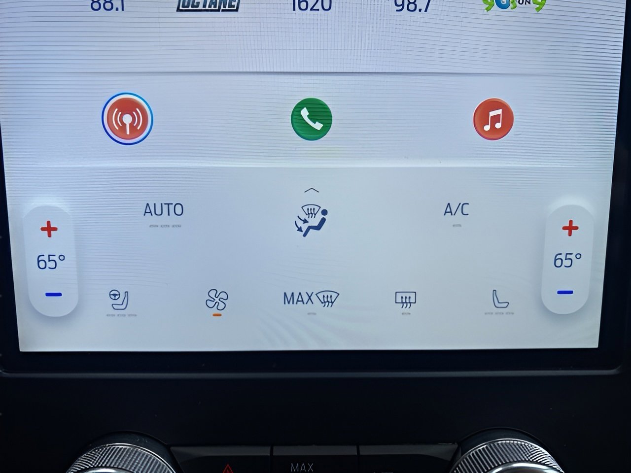 Certified 2024 Ford Edge SEL w/ Convenience Package image 21