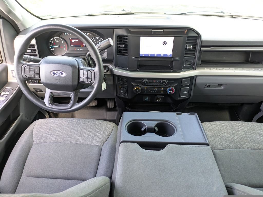 Certified 2025 Ford F250 XLT AWD/4WD image 15