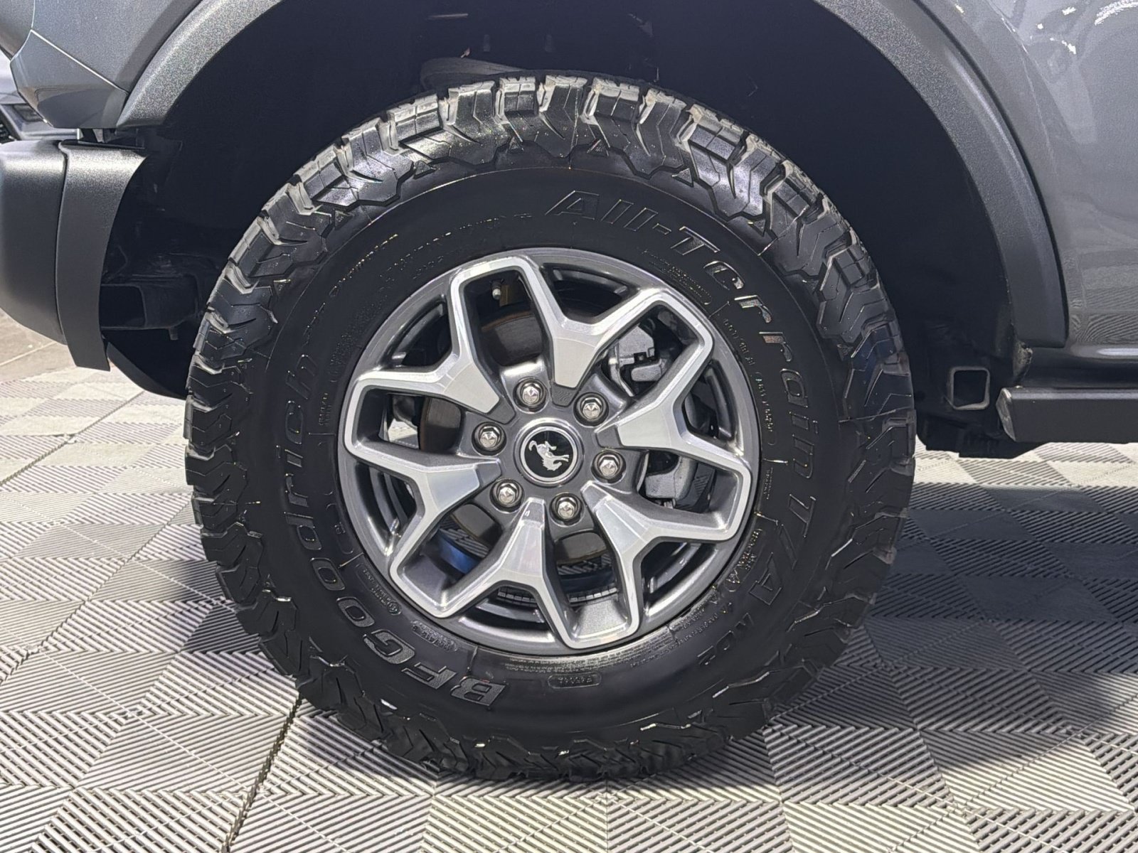 Certified 2025 Ford Bronco Badlands AWD/4WD image 17