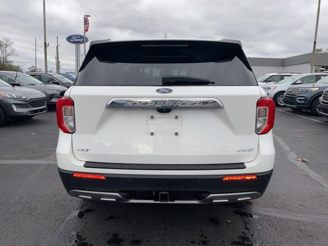 Certified 2023 Ford Explorer XLT w/ Equipment Group 202A image 6