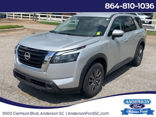 Used 2025 Nissan Pathfinder SV