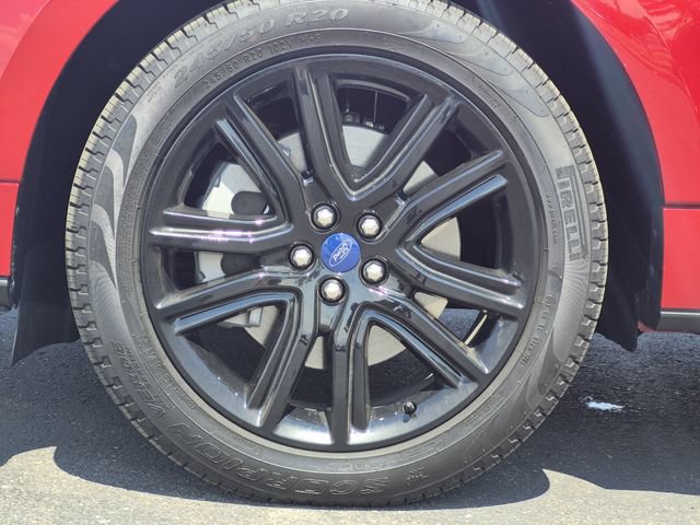 Certified 2024 Ford Edge ST-Line AWD/4WD image 11