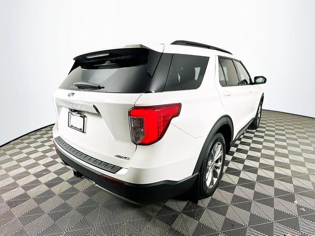 Certified 2021 Ford Explorer XLT w/ Equipment Group 202A image 12