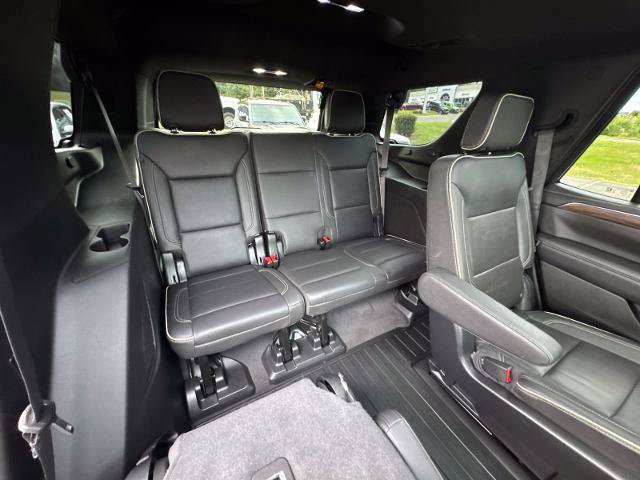 Used 2023 Chevrolet Tahoe Premier AWD/4WD image 31