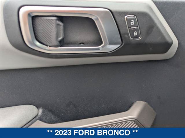 Certified 2023 Ford Bronco Badlands AWD/4WD image 11