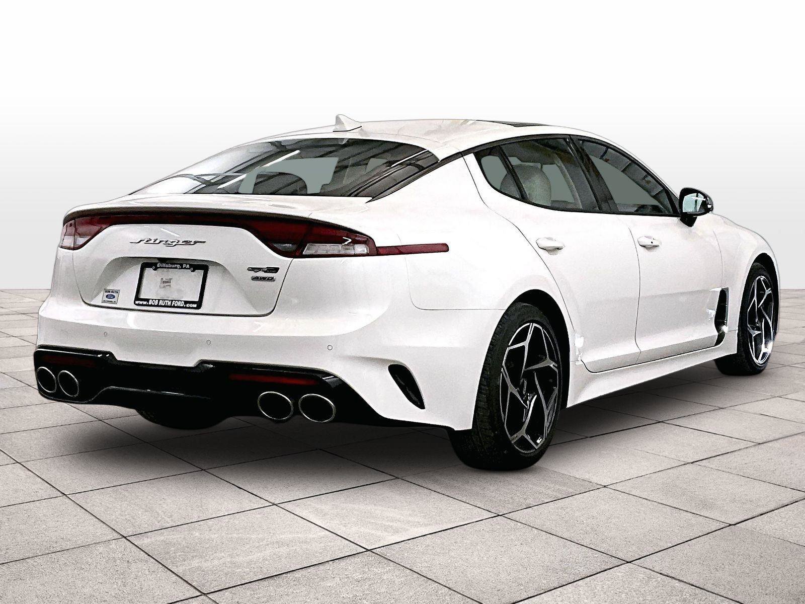Used 2022 Kia Stinger GT-Line w/ Sun & Sound Package AWD/4WD image 11