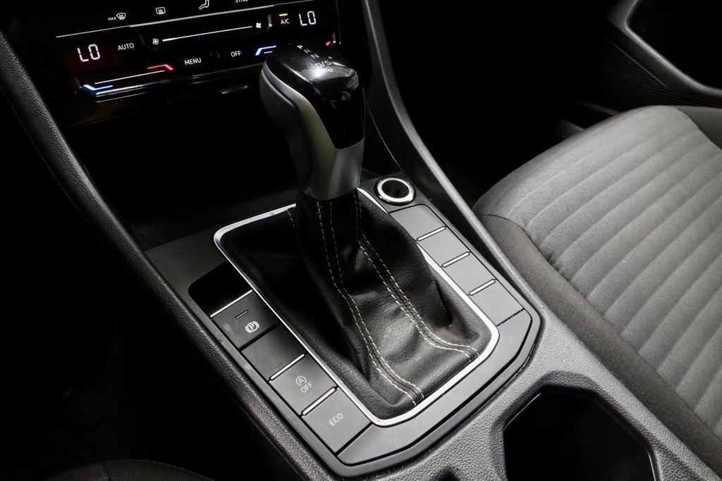 Used 2025 Volkswagen Jetta S FWD image 30