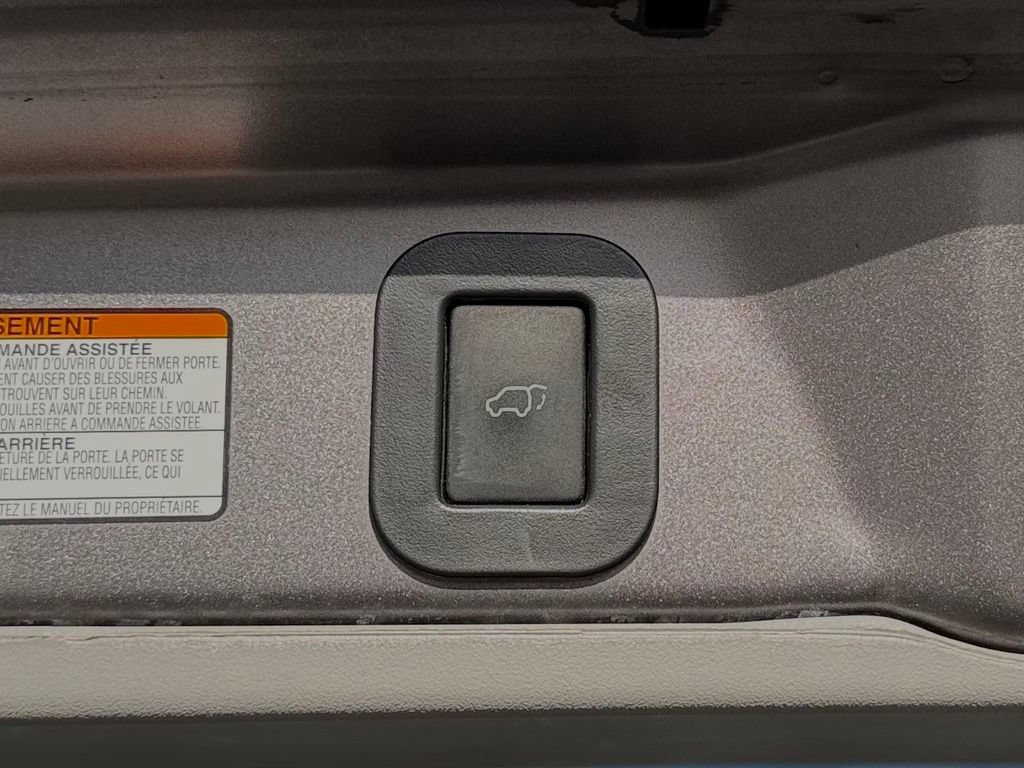Used 2020 Toyota Sienna XLE FWD image 11