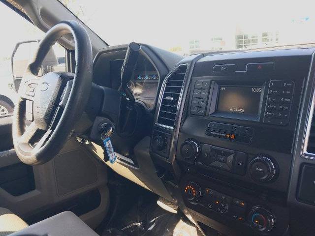 Certified 2018 Ford F250 XLT w/ Snow Plow Prep Package AWD/4WD image 23