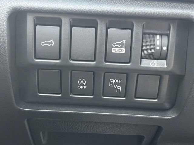 Used 2020 Subaru Forester Premium AWD/4WD image 31