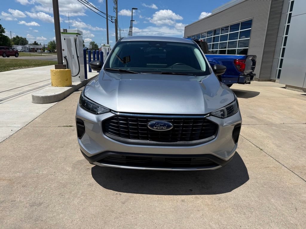 Certified 2023 Ford Escape Active w/ Tech Pack #1 AWD/4WD image 4