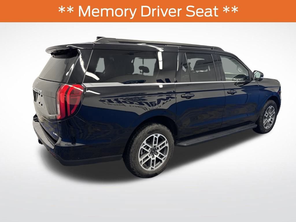 Certified 2025 Ford Expedition Active image 5