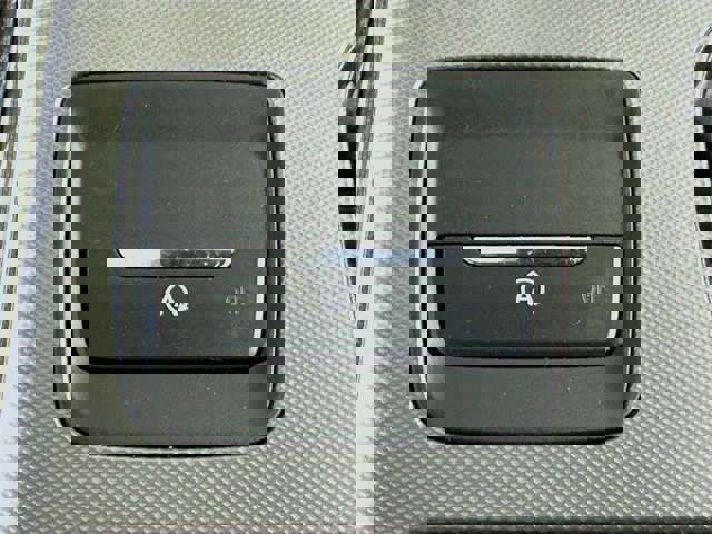 Certified 2023 Ford Edge ST image 19