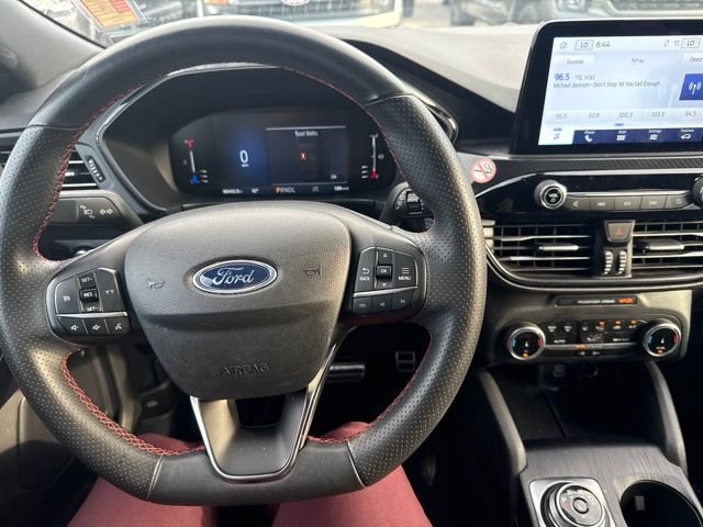 Certified 2024 Ford Escape ST-Line FWD image 11