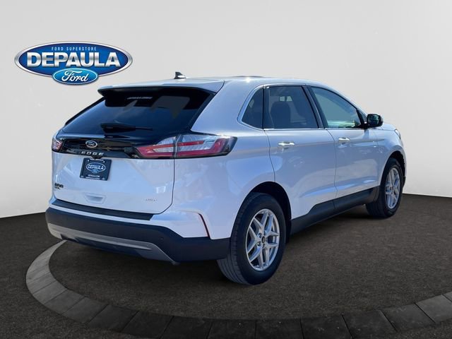 Certified 2024 Ford Edge SEL image 3