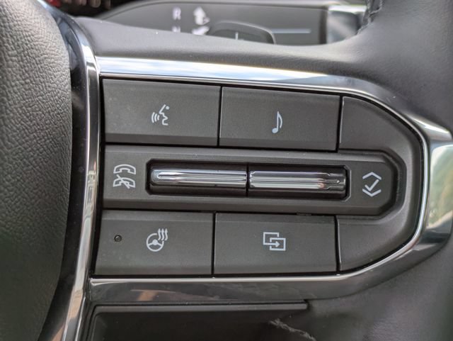 Used 2026 GMC Acadia Elevation w/ Black Edition FWD image 25