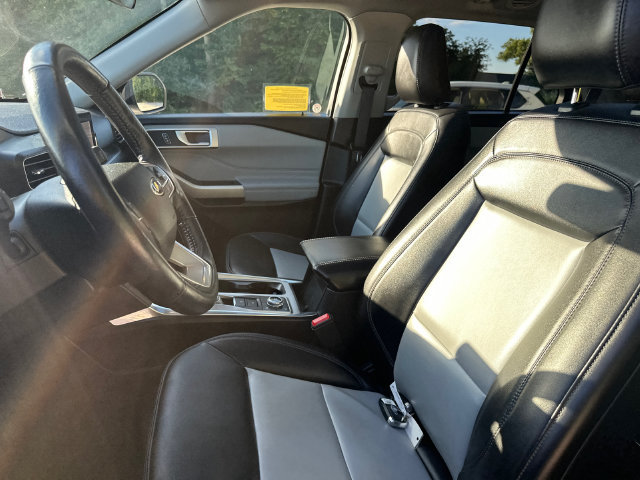 Certified 2023 Ford Explorer XLT w/ Equipment Group 202A AWD/4WD image 42