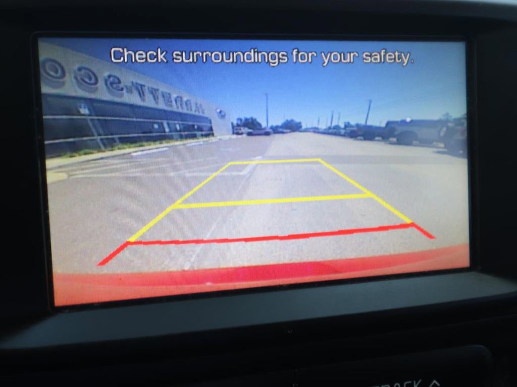 Used 2017 Kia Soul + FWD image 10