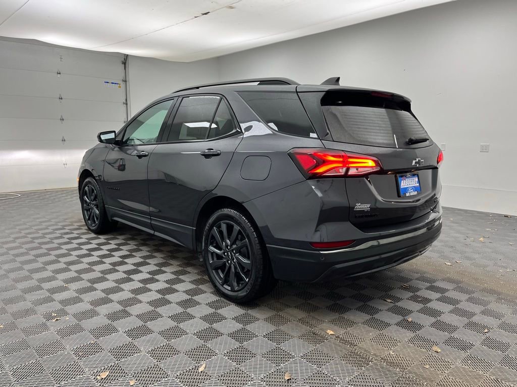 Used 2023 Chevrolet Equinox RS image 5