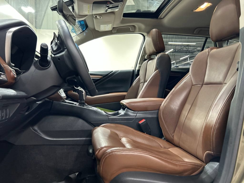 Used 2020 Subaru Outback Touring XT AWD/4WD image 11