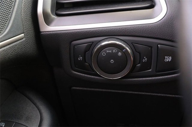 Certified 2024 Ford Edge SEL image 18